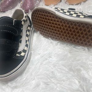 Toddler vans